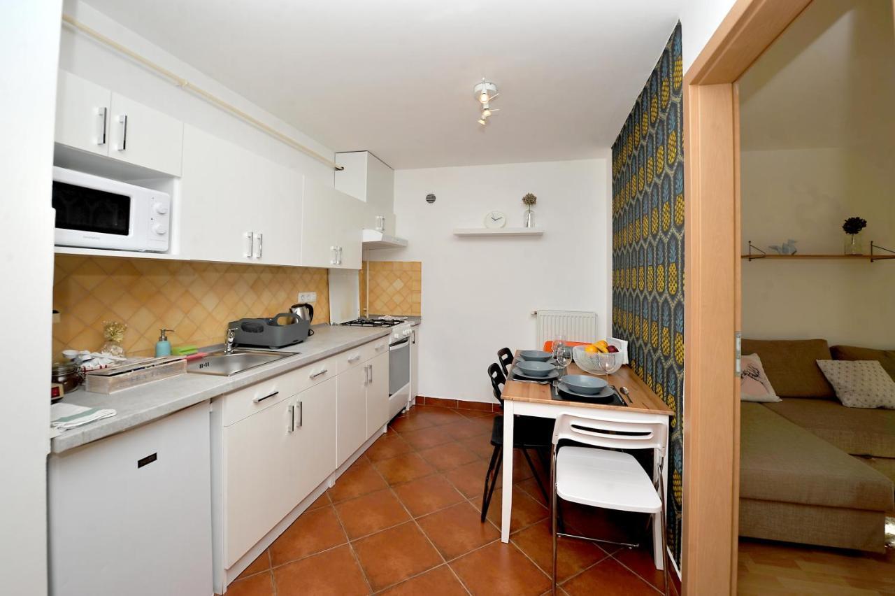 Ihome Apartment 5.0 Pecs Bagian luar foto