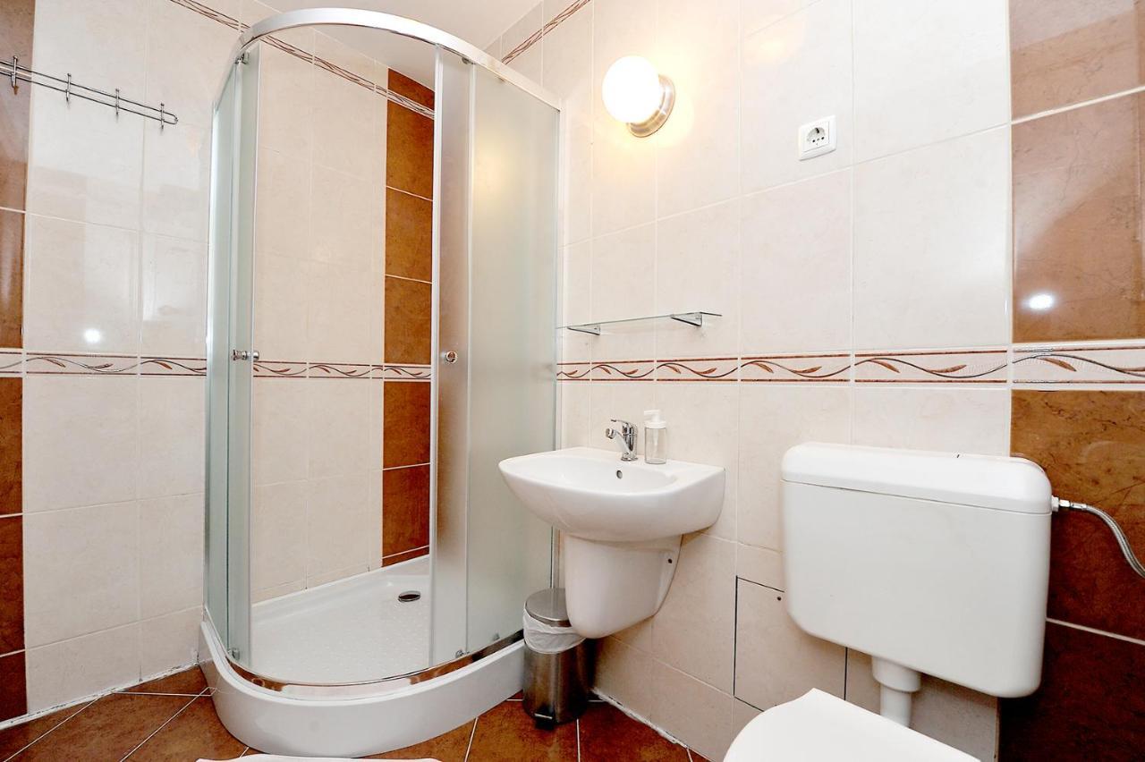 Ihome Apartment 5.0 Pecs Bagian luar foto